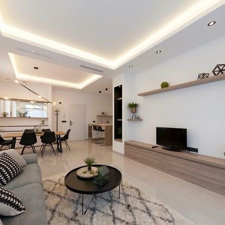 סיודאד קסאדה Apartamentos La Laguna II Luxury Apartments מראה חיצוני תמונה